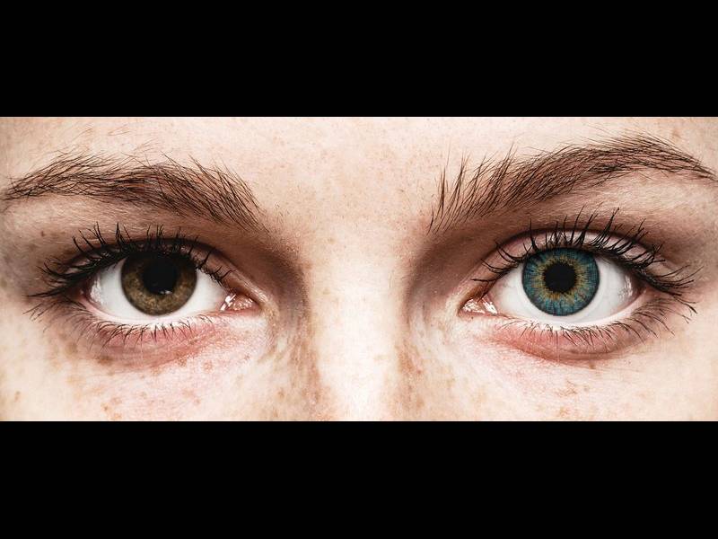 Lentilles de contact effet naturel Bleu - Air Optix (2 lentilles)